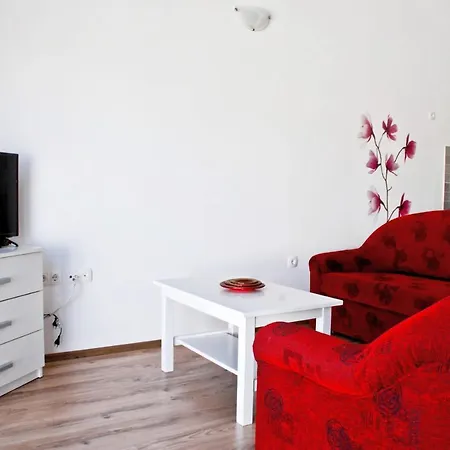 Appartamento With A Parking Space - 13098 *