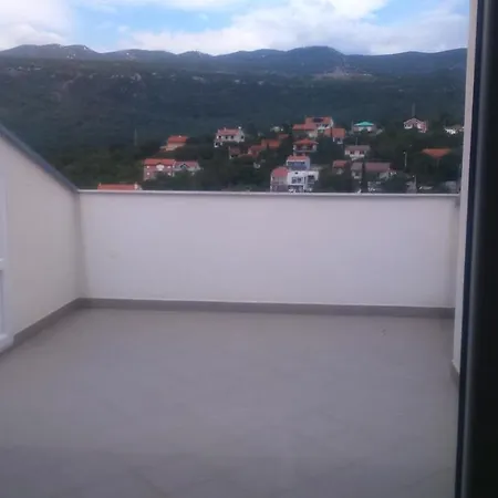 Appartamento With A Parking Space - 13098